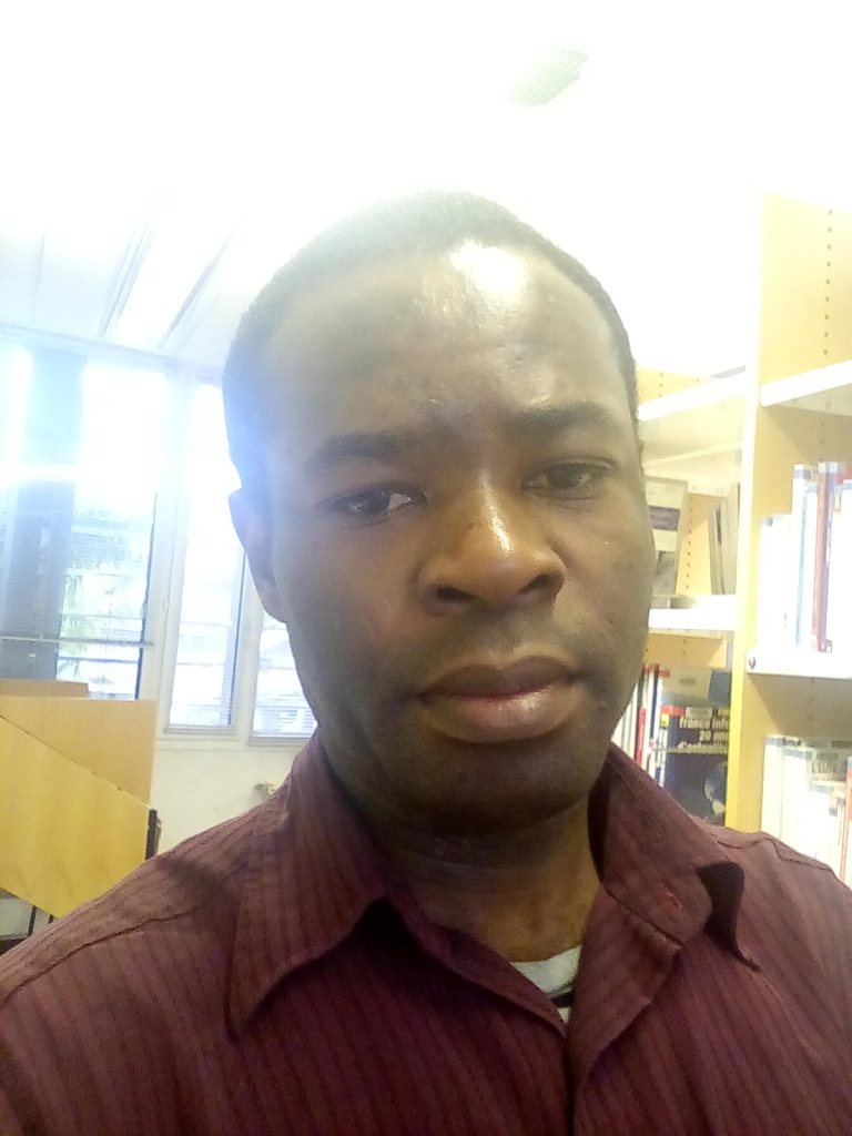 Rencontre avec Simon Ngono, auteur de « Les Débats télévisés dans l’espace public au Cameroun »